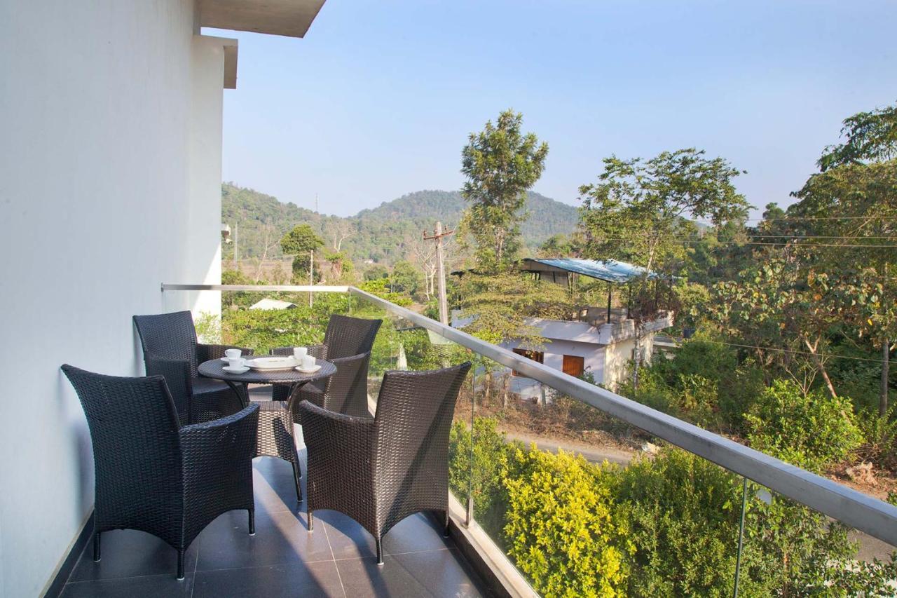 Stayvista At Ivory Hill Madikeri 3 Bedrooms المظهر الخارجي الصورة